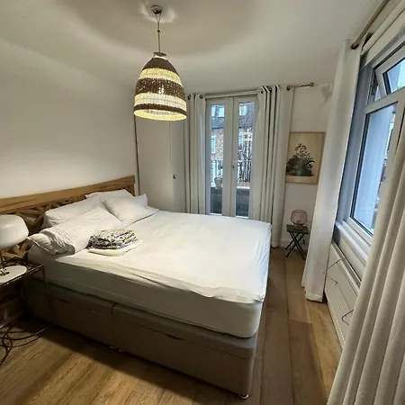 Central London Apartment Near Chelsea